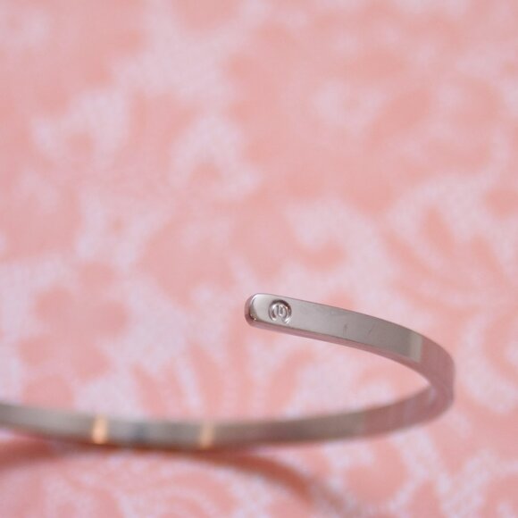 Mantraband She Believed She Could So She Did Inspirational Silver Bracelet Cuff - Picture 6 of 7